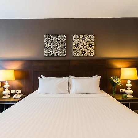 Sea Me Spring Hotel Pattaya Extérieur photo