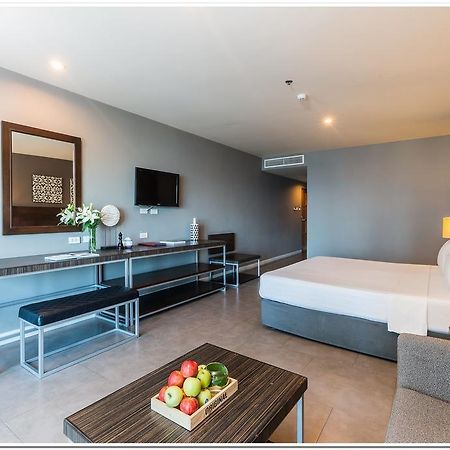 Sea Me Spring Hotel Pattaya Extérieur photo
