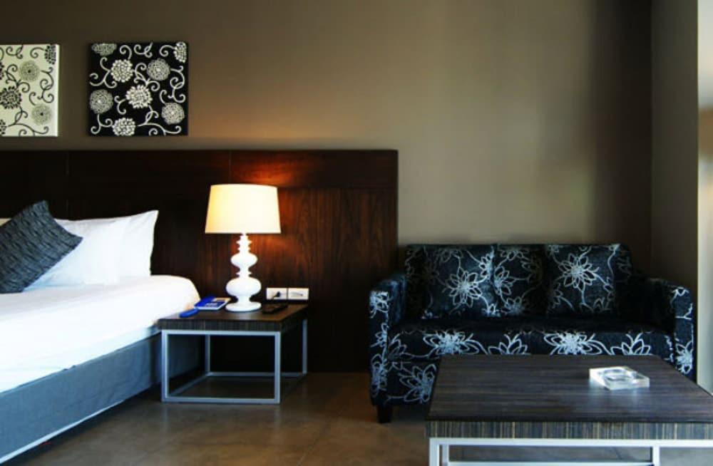 Sea Me Spring Hotel Pattaya Extérieur photo
