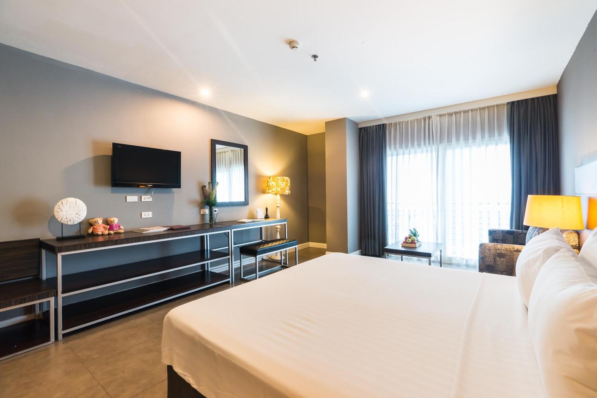 Sea Me Spring Hotel Pattaya Extérieur photo