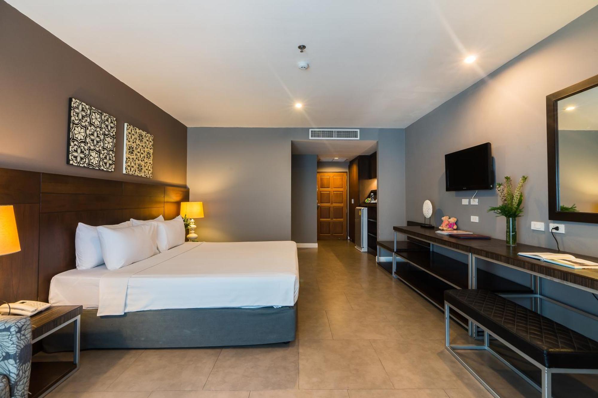 Sea Me Spring Hotel Pattaya Extérieur photo