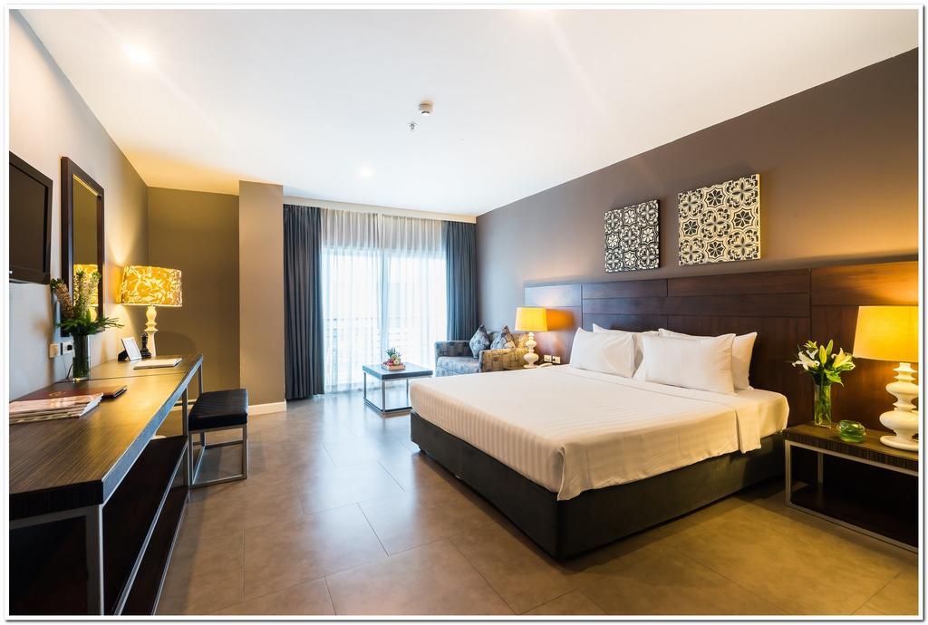 Sea Me Spring Hotel Pattaya Extérieur photo