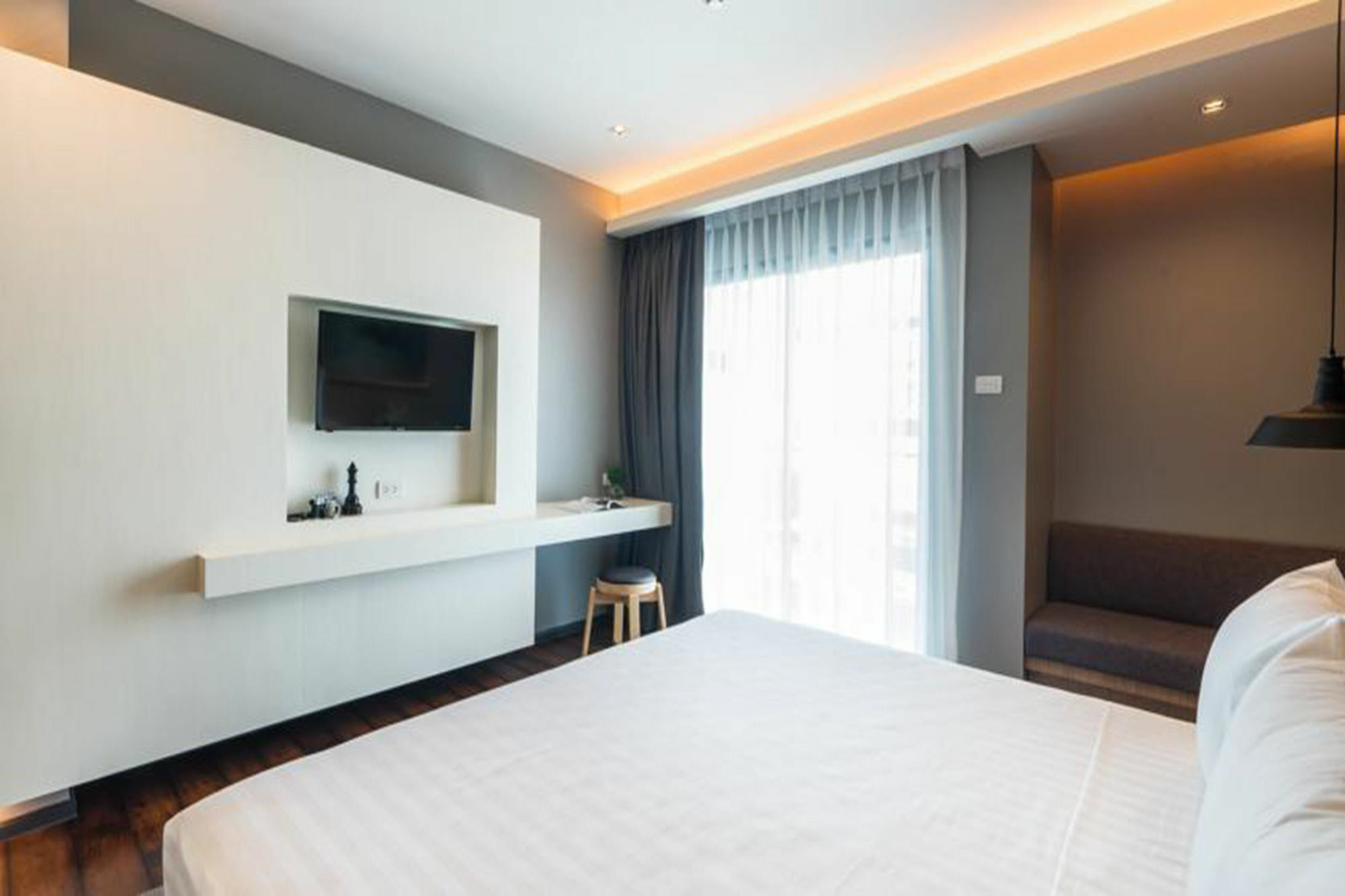 Sea Me Spring Hotel Pattaya Extérieur photo